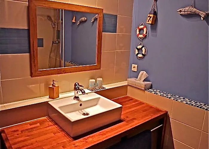 D'hotes La Celestine Bed and Breakfast Στρασβούργο