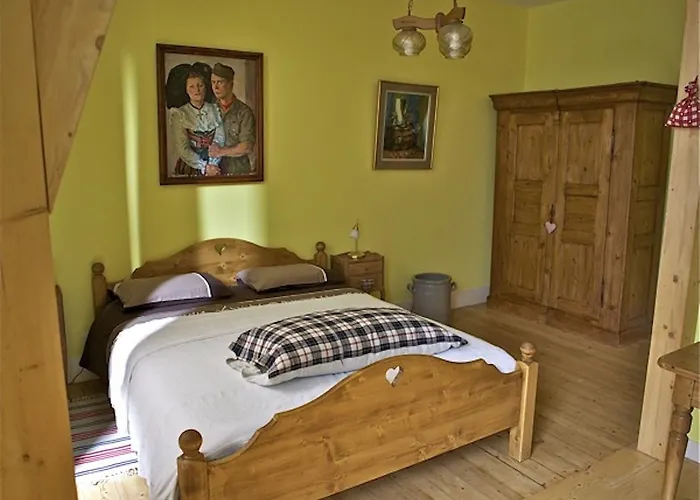 Bed and Breakfast D'hotes La Celestine