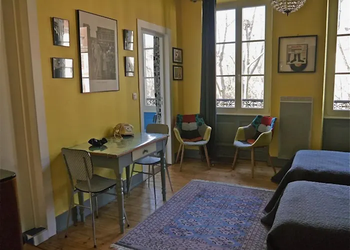 D'hotes La Celestine Bed and Breakfast Στρασβούργο